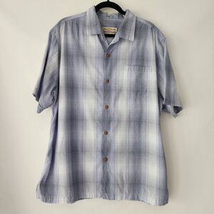 Tommy Bahama Original Fit  short sleeve button front blue plaid shirt size XL‎